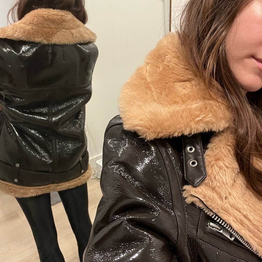 Avec Les Filles Patent Faux Sherpa Oversized Coat - Picture 11 of 12